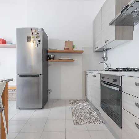 Italian Experience- Il Colle Sul Mare Montarice