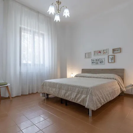 Italian Experience- Il Colle Sul Mare *