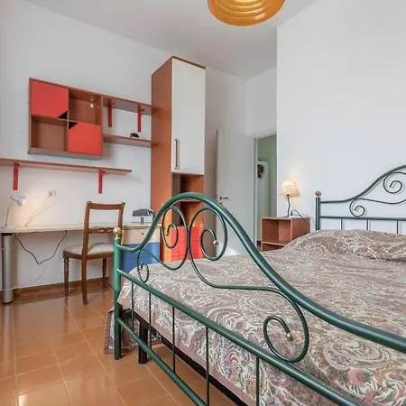 Italian Experience- Il Colle Sul Mare Montarice